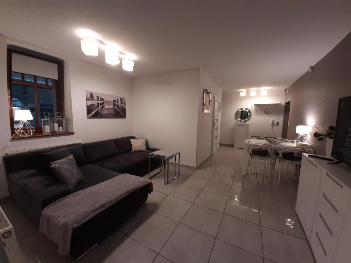 Apartamenty Aleksandry Apartament Przy Parku Swinoujscie Dış mekan fotoğraf